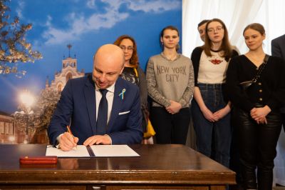 zdjęcie z konferencji prasowej, podpisanie porozumienia fot. Grzegorz Bukała